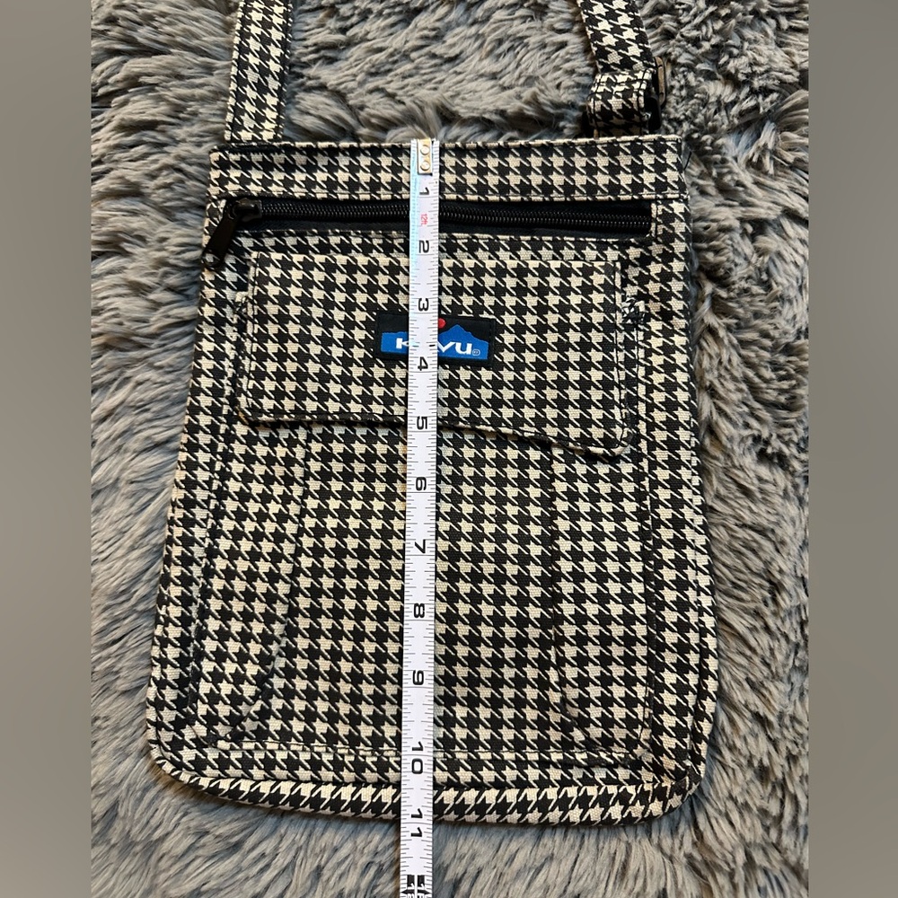 Kavu Cotton Canvas Crossbody Bag Houndstooth Pattern Like New - Picture 6 of 8